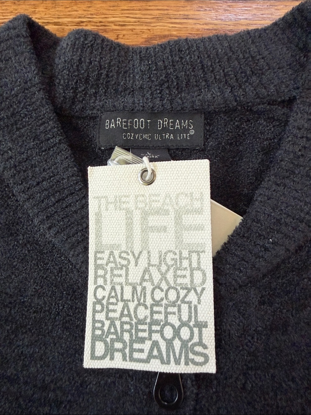 Barefoot Dreams Men's Black V-Neck Zip Front Jacket NWT